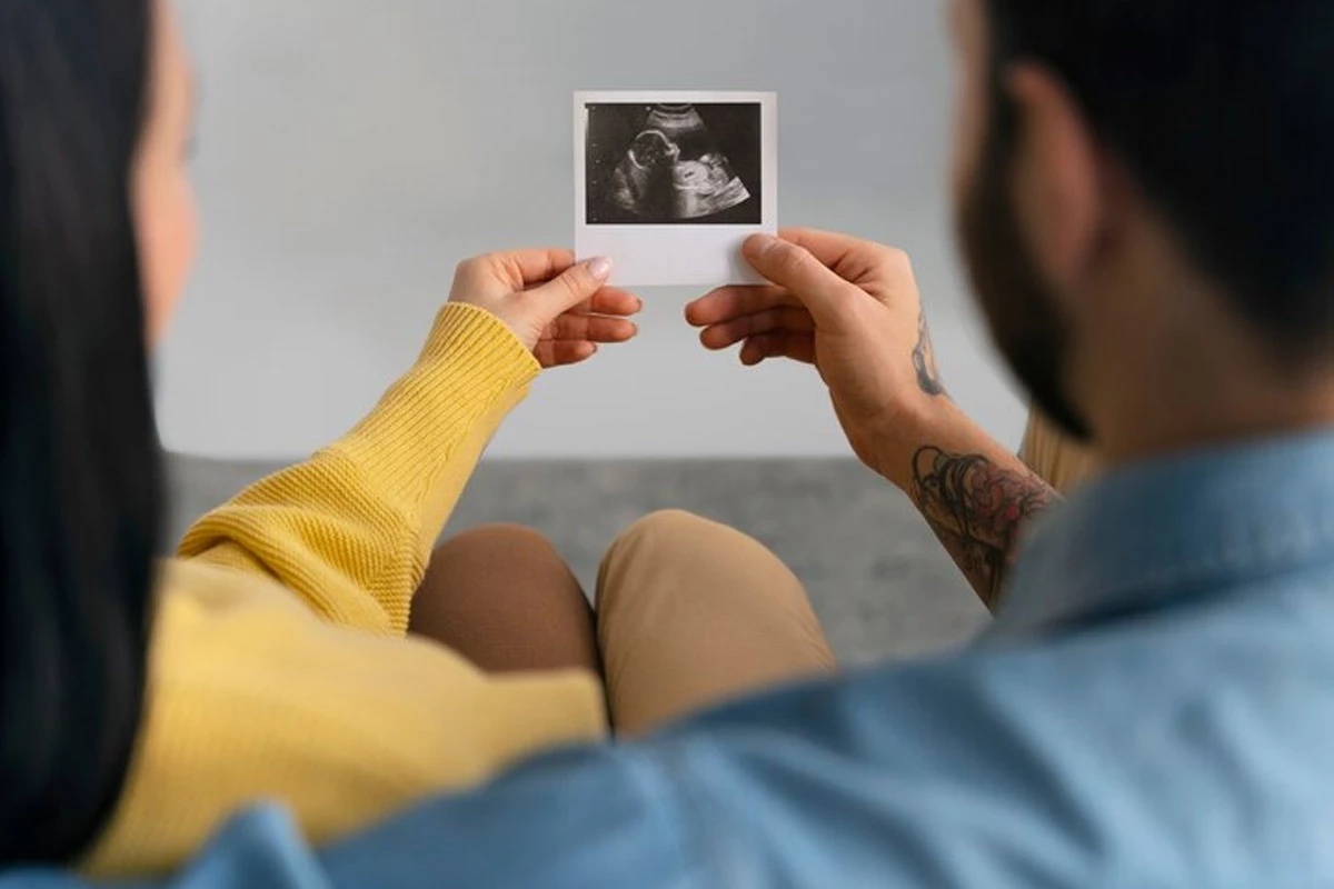 سه ماه اول بارداری