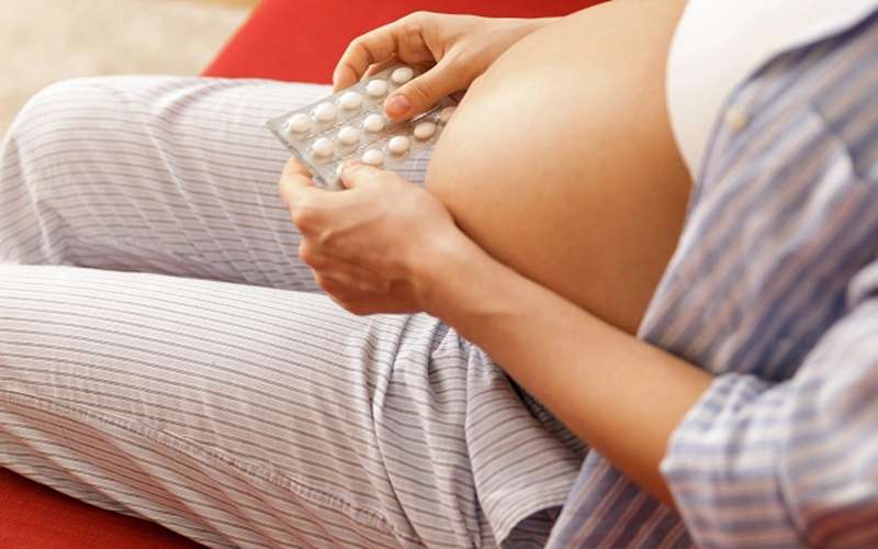 بارداری و مصرف قرص دوفاستون