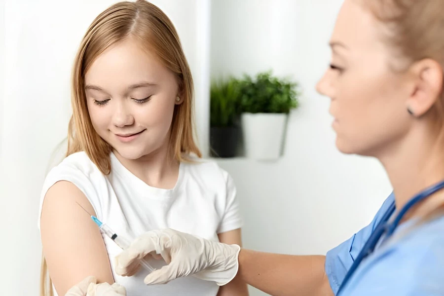 بهترین زمان تزریق واکسن گارداسیل برای کودکان